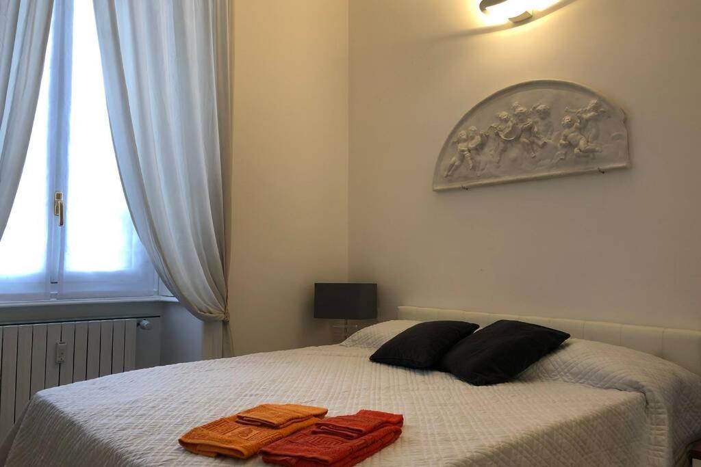 Casa Alberto Da Giussano, Elegante Bilocale In Centro Con Balcone Sul Parco Milano Exterior foto